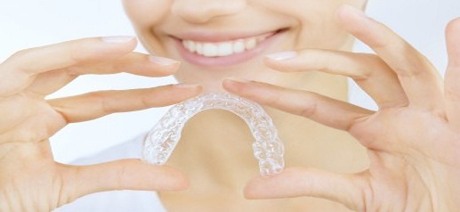 The Importance of Wearing a Retainer After Braces - image